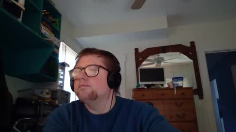 Snapshot of true_manofworth chatting on December 30, 2024, 7:21 pm HandicappedLaugher online show from December 30, 2024, 7:21 pm