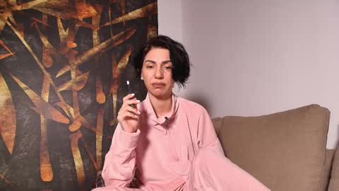 Judith online show from February 7, 2025, 3:52 pm