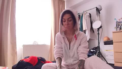 Judith online show from February 18, 2025, 1:33 pm