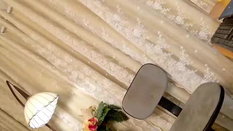 Chloe online show from March 25, 2026, 9:59 am