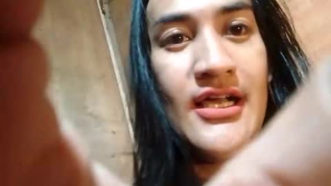 Rose Johnsen online show from April 14, 2026, 7:09 pm