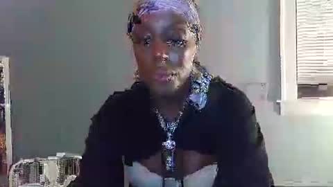 Amber White online show from January 13, 2026, 1:55 am