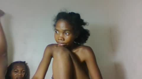 tsaraflorida online show from November 30, 2025, 12:03 am