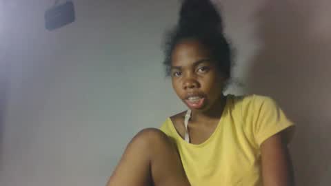 tsaraflorida online show from December 3, 2025, 10:46 am