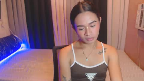 KATH DONT FORGET TO FOLLOW ME online show from October 1, 2025, 5:52 pm