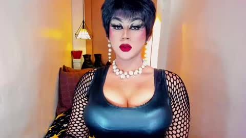 Nicoleeee online show from April 18, 2026, 9:15 pm