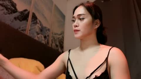 Snapshot of tsnathaliasilvana chatting on June 17, 2026, 12:40 pm Bella Ratbu online show from June 17, 2026, 12:40 pm