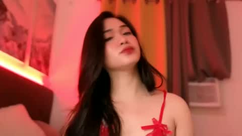 Snapshot of tsnathaliasilvana chatting on August 3, 2026, 1:38 pm Bella Ratbu online show from August 3, 2026, 1:38 pm