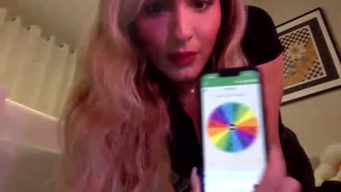 tsprinces online show from September 23, 2025, 1:52 am