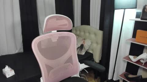 tsuncutrhein online show from November 17, 2025, 5:30 pm