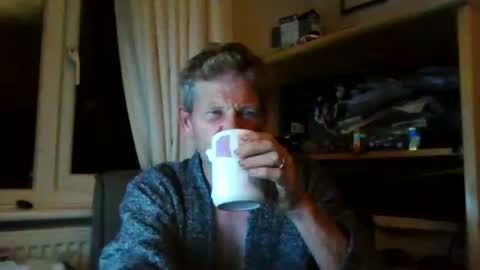 ttb2769 online show from October 20, 2025, 4:57 am