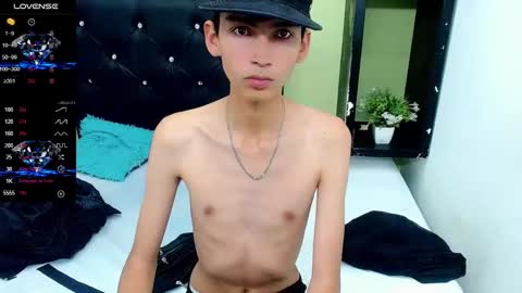 ttimy online show from January 6, 2025, 10:37 pm