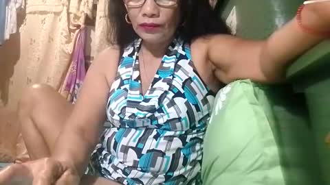 Mae online show from April 13, 2026, 9:31 pm