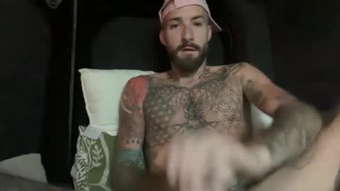 Tuhands online show from September 25, 2025, 7:12 am