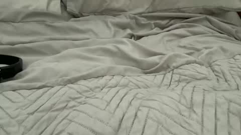 Tuhands online show from April 1, 2026, 9:32 am