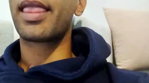 TunisienSexyGuy online show from December 15, 2025, 1:59 pm