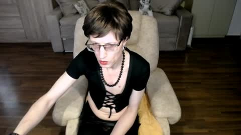 Clementine online show from April 17, 2026, 10:51 am