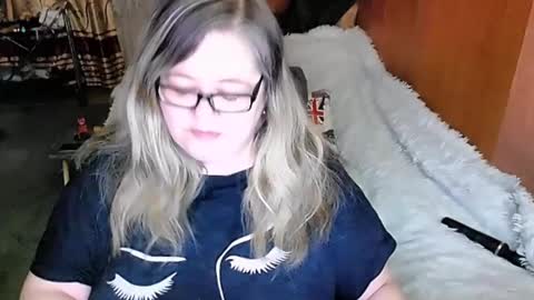 Lana online show from February 18, 2025, 10:58 pm