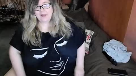 Lana online show from February 20, 2025, 1:25 am