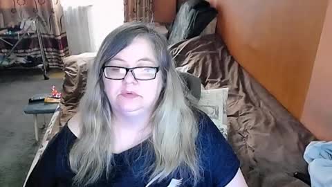 Lana online show from February 21, 2025, 4:18 am