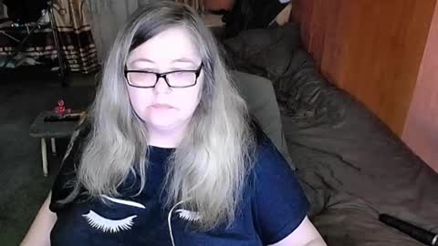 Lana online show from March 4, 2025, 11:54 pm