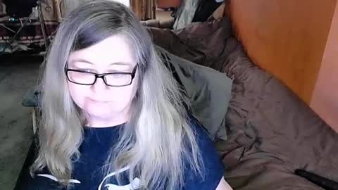 Lana online show from March 5, 2025, 6:01 am