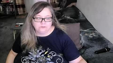 Lana online show from April 21, 2026, 12:34 am