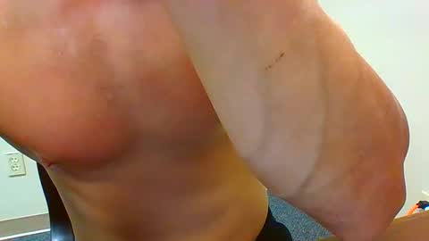 Snapshot of twayne29x chatting on December 26, 2024, 6:54 pm twayne29x online show from December 26, 2024, 6:54 pm