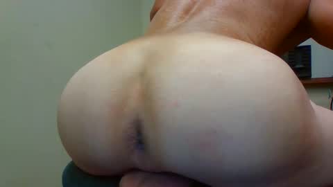 Snapshot of twayne29x chatting on October 22, 2025, 7:19 am twayne29x online show from October 22, 2025, 7:19 am