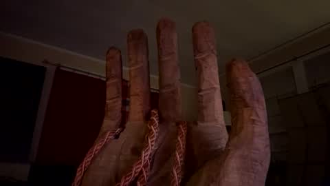 twerkandjerkk online show from April 14, 2026, 12:27 am