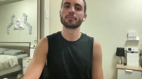 Twinkboy online show from February 5, 2025, 11:34 am