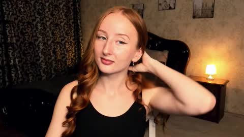 twilightserenade online show from October 3, 2025, 5:04 am