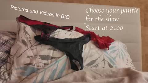 TwinFlameDesire online show from October 27, 2025, 6:12 pm