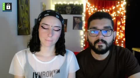 TwinFlamesXX online show from January 9, 2025, 12:57 am