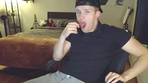 twink2048 online show from May 12, 2026, 11:57 pm