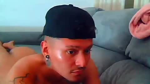 twink3007 online show from April 25, 2026, 5:21 am