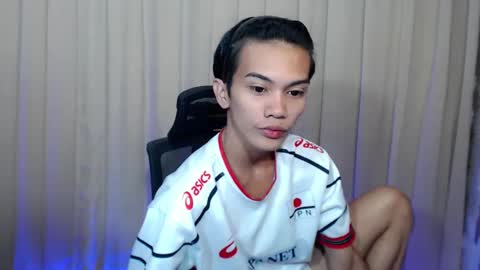 twink_clint online show from February 27, 2025, 9:54 am