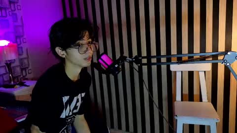 Snapshot of twink_sebas7 chatting on April 22, 2026, 12:07 pm Sebastin online show from April 22, 2026, 12:07 pm