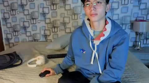 Sebastin online show from June 25, 2026, 11:59 am