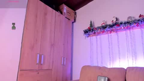 Snapshot of twinksboys_23 chatting on January 15, 2026, 5:27 pm twinksboys_23 online show from January 15, 2026, 5:27 pm