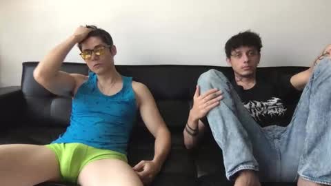 Derrick online show from February 14, 2025, 5:14 pm