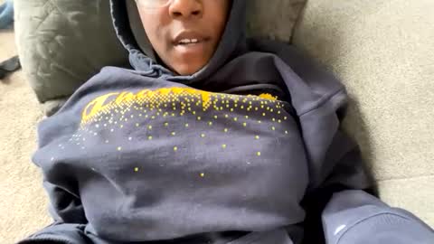 twinpieks online show from March 24, 2026, 10:15 pm