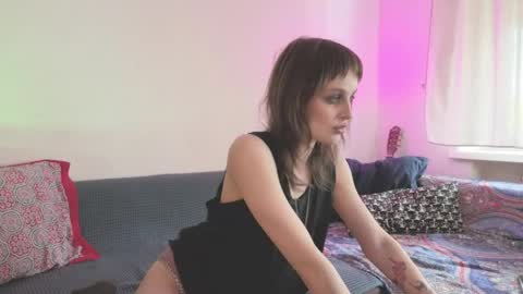 Sin and Skin online show from May 25, 2026, 12:11 pm