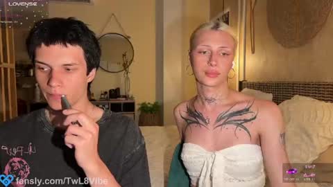 Snapshot of twl8vibe chatting on April 30, 2026, 8:57 pm Molly and Nick online show from April 30, 2026, 8:57 pm