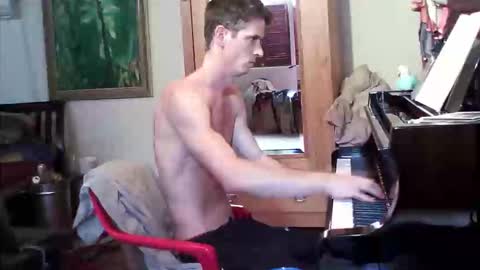 TobeBritta online show from December 3, 2024, 6:49 pm