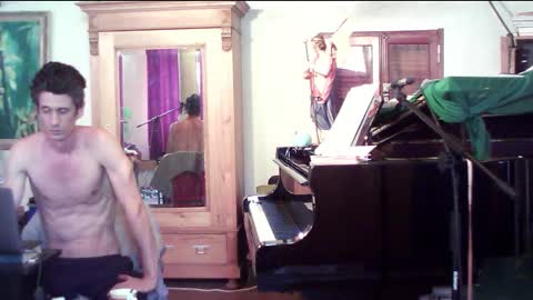 TobeBritta online show from February 1, 2025, 7:34 pm