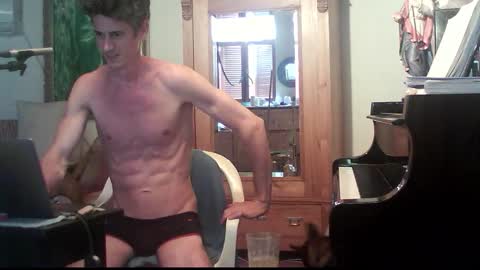 TobeBritta online show from December 22, 2025, 7:33 pm