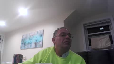 Twopeopleinlove online show from February 28, 2025, 10:20 am