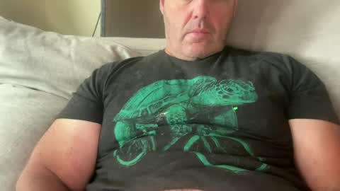 Snapshot of tworocks chatting on June 24, 2026, 4:50 pm tworocks online show from June 24, 2026, 4:50 pm