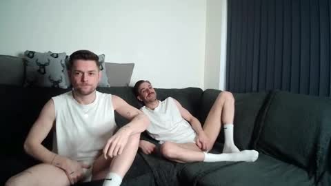 Snapshot of twotwinkhusbands chatting on April 23, 2026, 7:27 pm RyanRowan online show from April 23, 2026, 7:27 pm